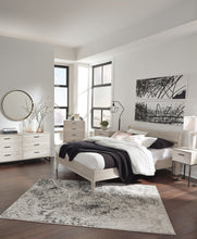 Load image into Gallery viewer, Socalle  Panel Platform Bed
