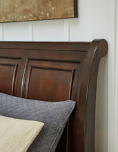 Load image into Gallery viewer, Porter Queen Sleigh Bed

