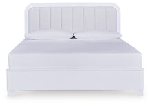 Load image into Gallery viewer, Jarlee  Upholstered Panel Bed
