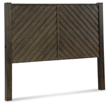 Load image into Gallery viewer, Arkenton Queen Panel Bed with Mirrored Dresser and Chest

