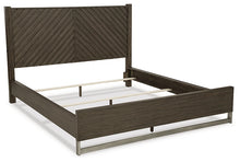 Load image into Gallery viewer, Arkenton California King Panel Bed with Mirrored Dresser, Chest and 2 Nightstands
