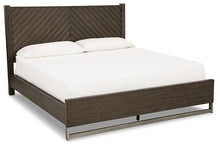 Load image into Gallery viewer, Arkenton California King Panel Bed with Mirrored Dresser, Chest and 2 Nightstands
