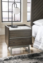 Load image into Gallery viewer, Arkenton California King Panel Bed with Mirrored Dresser, Chest and 2 Nightstands
