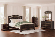 Load image into Gallery viewer, Glosmount Queen Poster Bed
